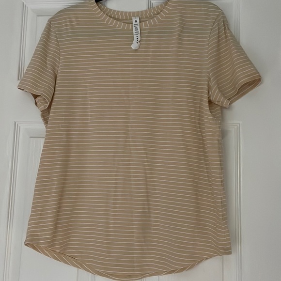 SOLD LuluLemon Love Crewneck Tee - Picture 1 of 3